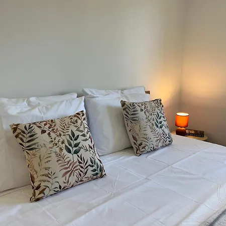 公寓 Ocean View By Charmes B