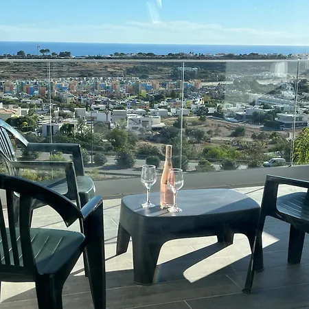 Ocean View By Charmes B Apartment
