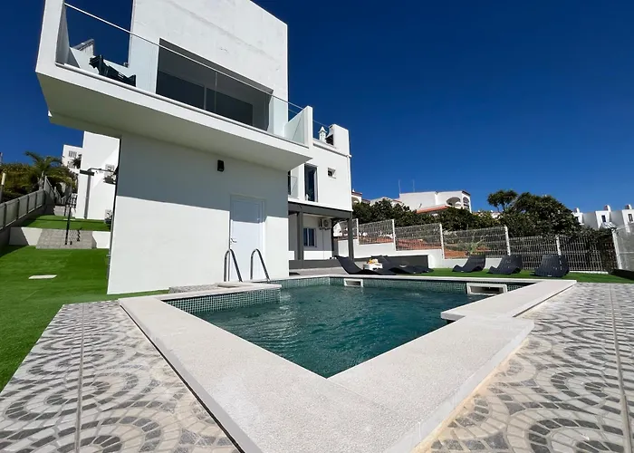 Lägenhet Ocean View By Charmes B *