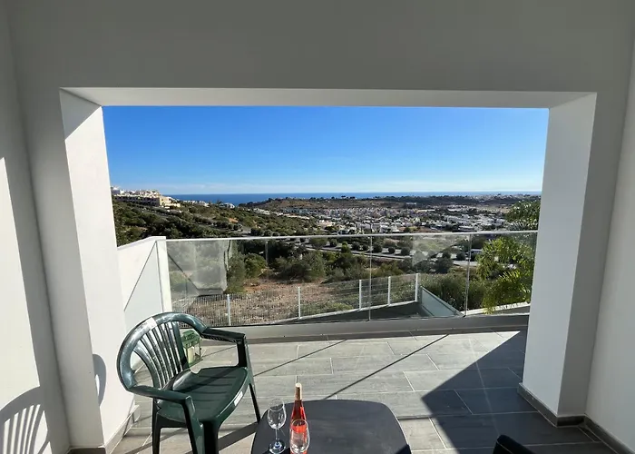 Lägenhet Ocean View By Charmes B *