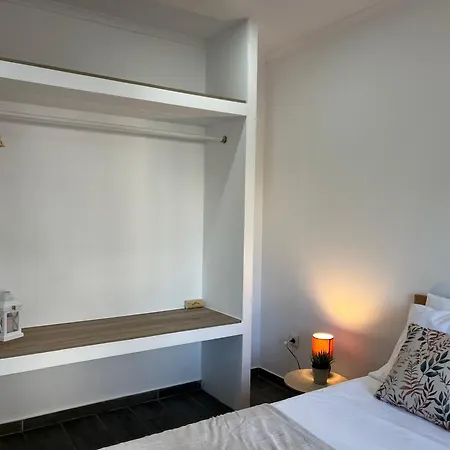 Ocean View By Charmes B Apartament *