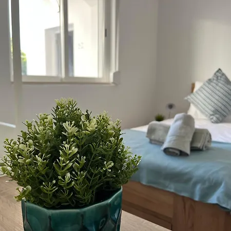 Apartmán Ocean View By Charmes B *